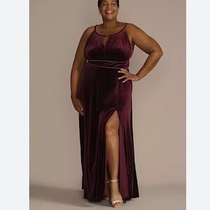 Oleg Cassini Embellished Elegant Wine Colored Velvet A Line Sheath Dress, Sz 12